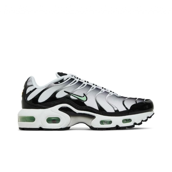 Nike Air Max Plus sneakers (NIB) - Picture 4 of 12